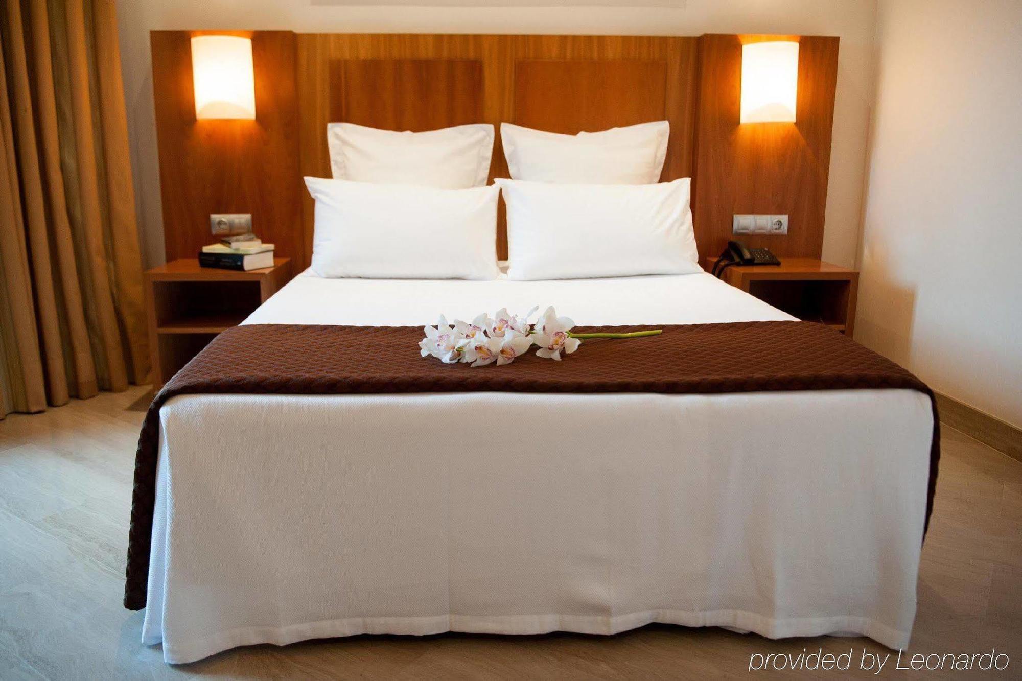 Hotel Leflet Valme Dos Hermanas