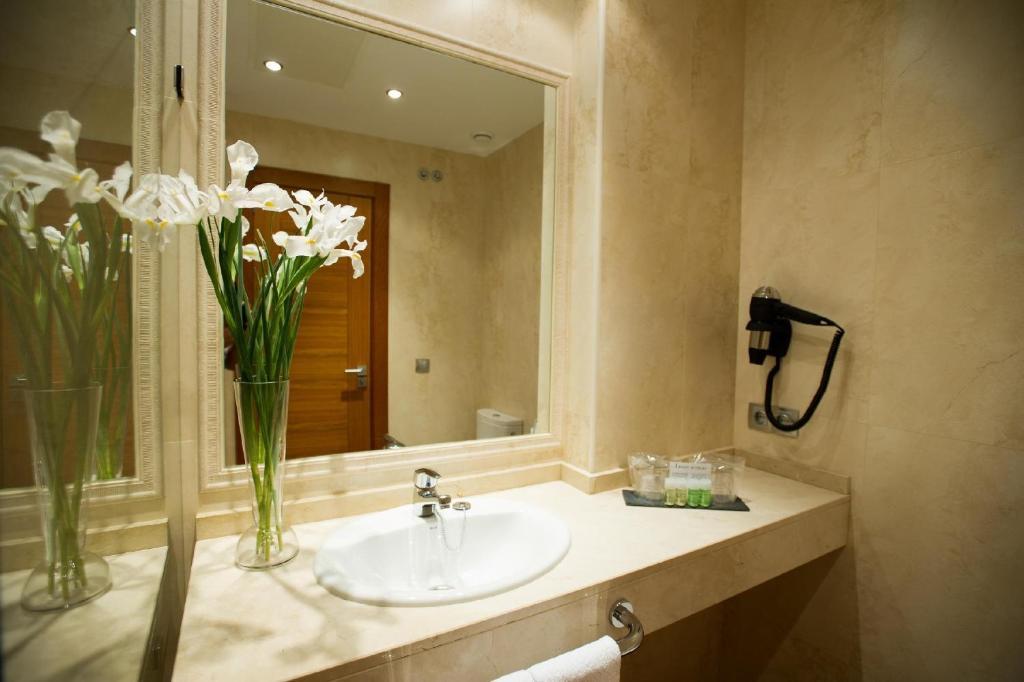 Leflet Valme Hotel